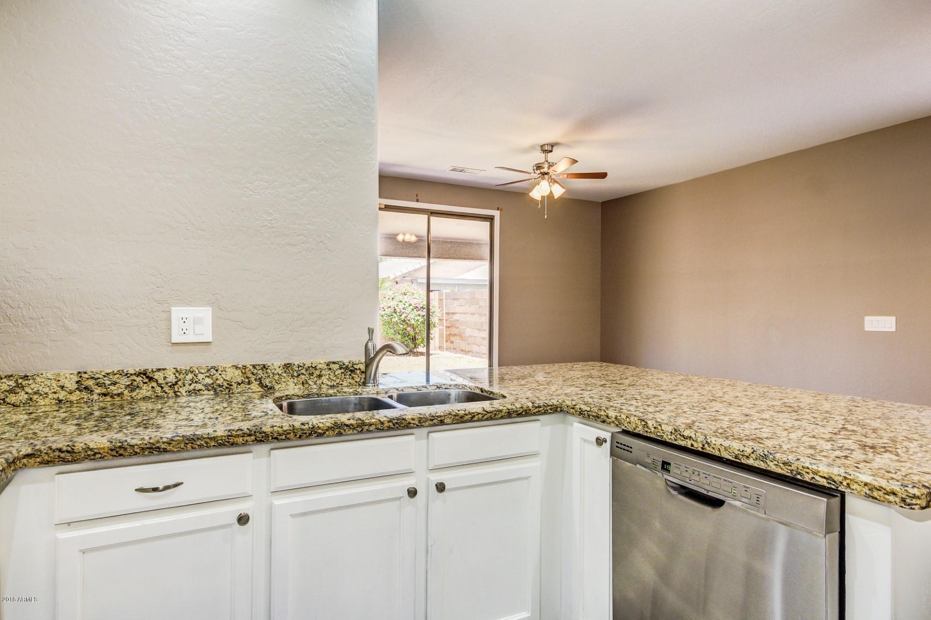 11186 West Granada Road Avondale, AZ 85392 - Photo 6 of 21 0009-Granada (8)
