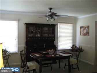 12 Chrissy Way Sicklerville, NJ 08081 - Photo 3 of 12 Dining Room