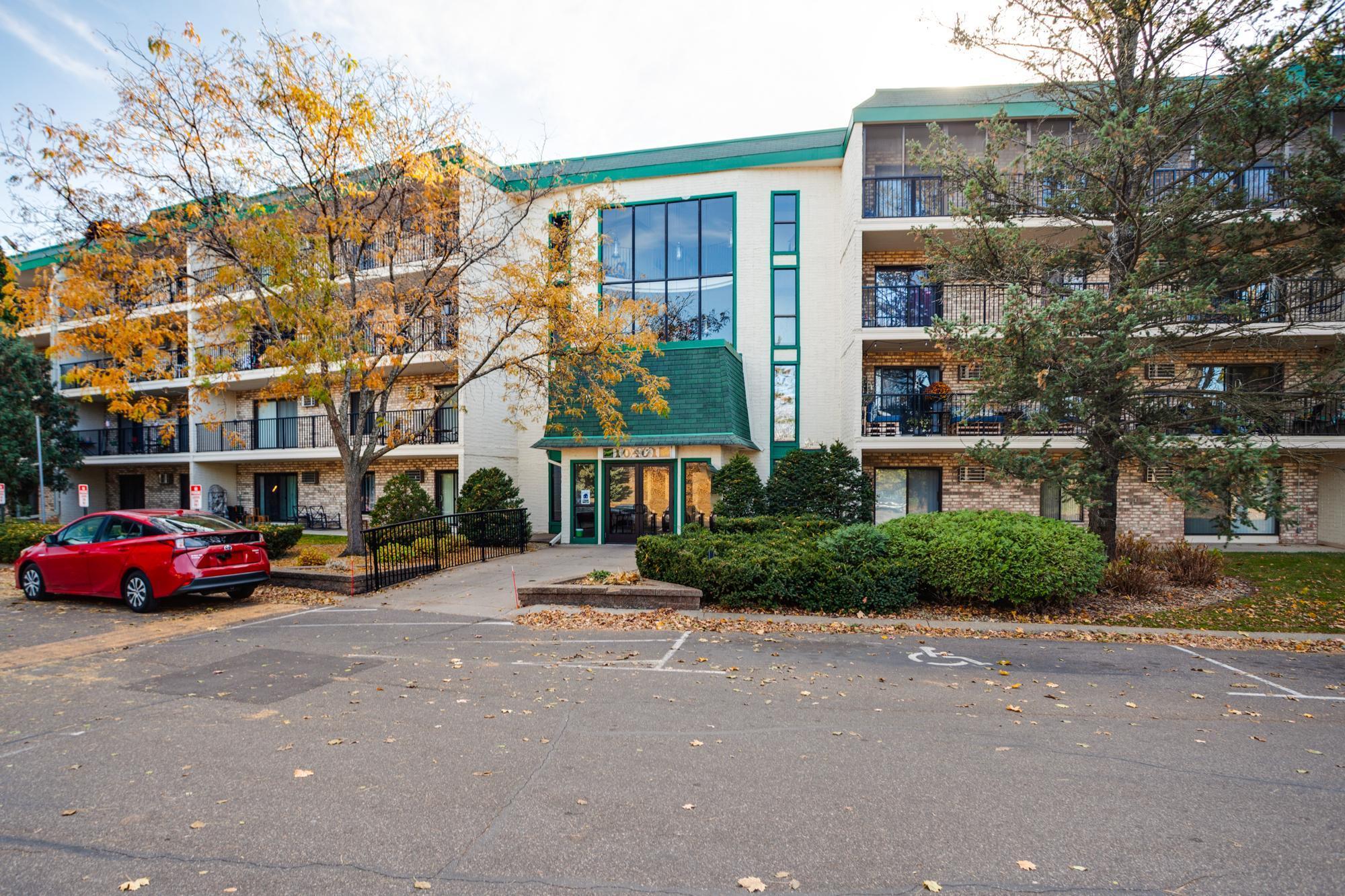 10401 Cedar Lk Road South, Unit 215 Hopkins, MN 55305 - Photo 1 of 19