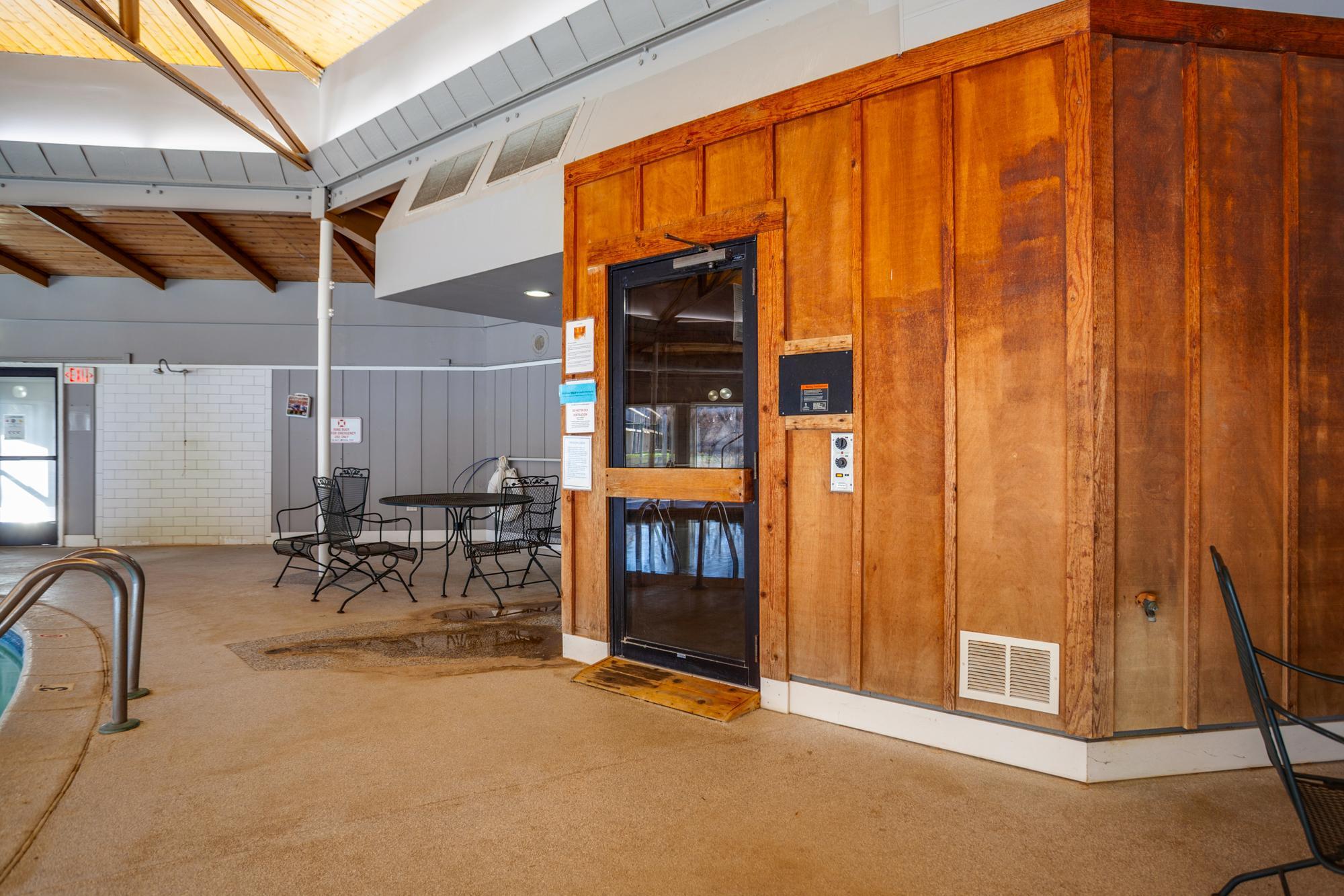 10401 Cedar Lk Road South, Unit 215 Hopkins, MN 55305 - Photo 11 of 19