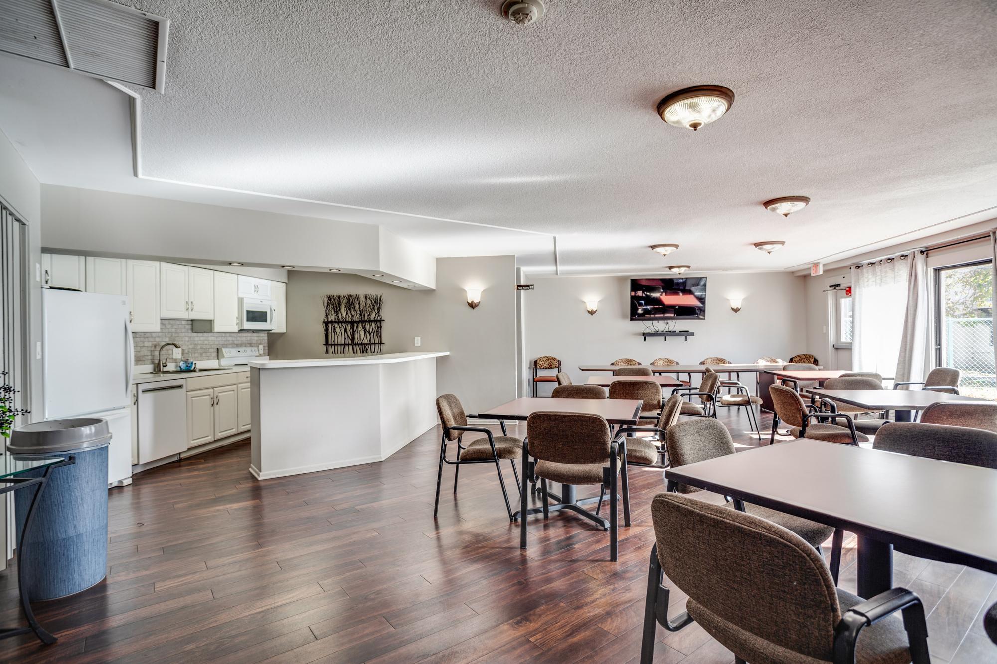 10401 Cedar Lk Road South, Unit 215 Hopkins, MN 55305 - Photo 13 of 19