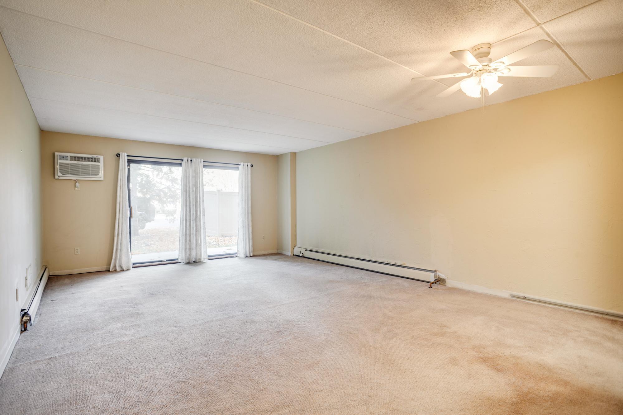 10401 Cedar Lk Road South, Unit 215 Hopkins, MN 55305 - Photo 8 of 19