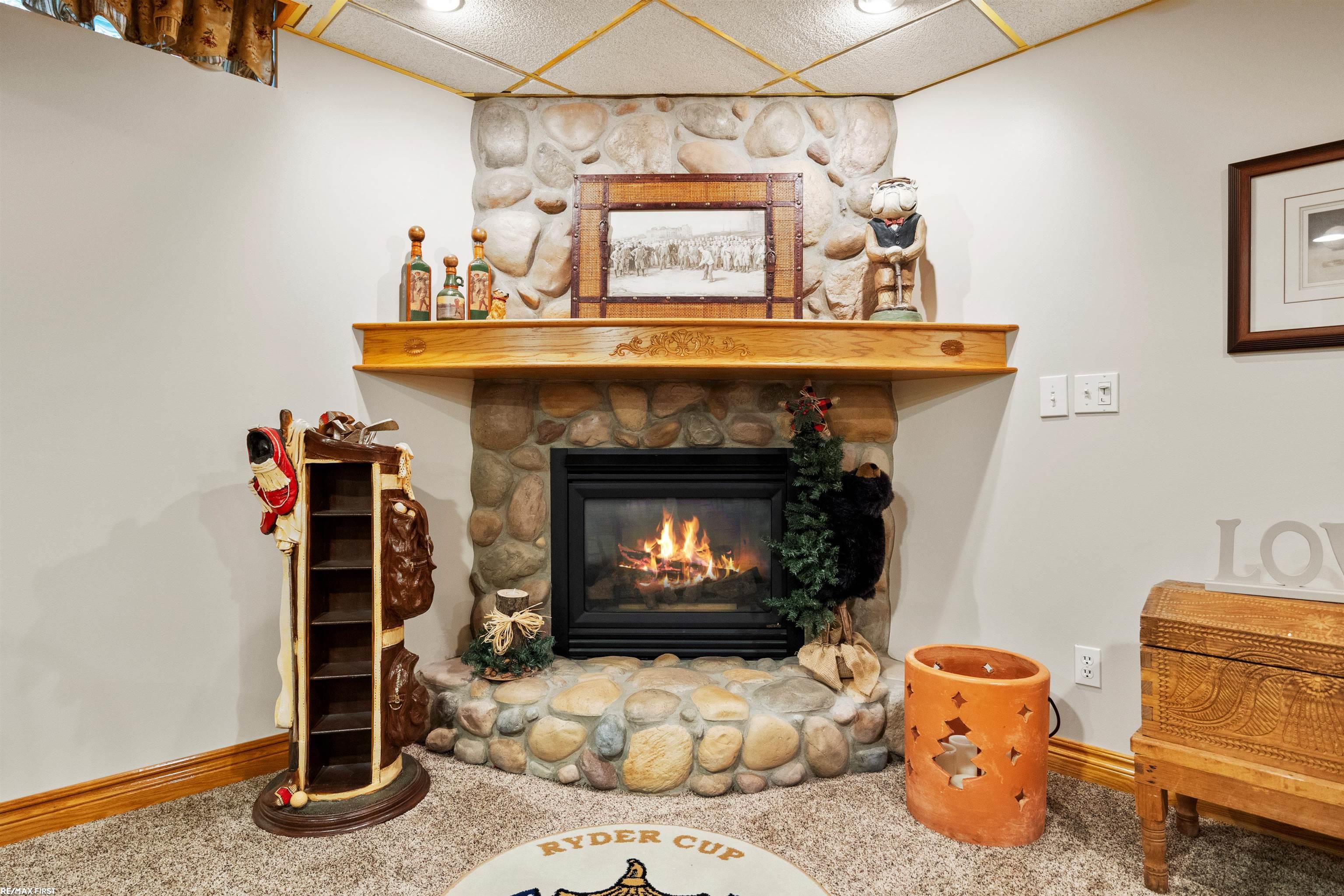 528 Misty Brook Lane Rochester Hills, MI 48307 - Photo 37 of 63