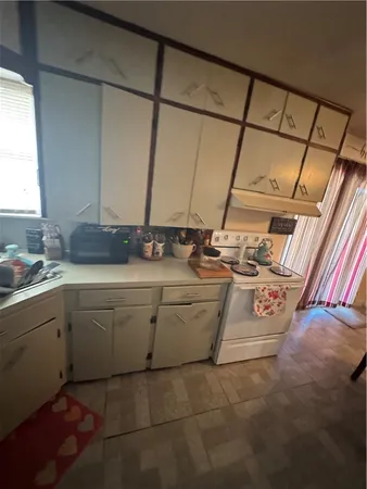 a view of utility room