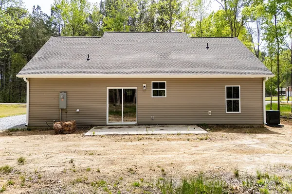 $267,500 | 318 Stanback Street, Mount Gilead, NC 27306