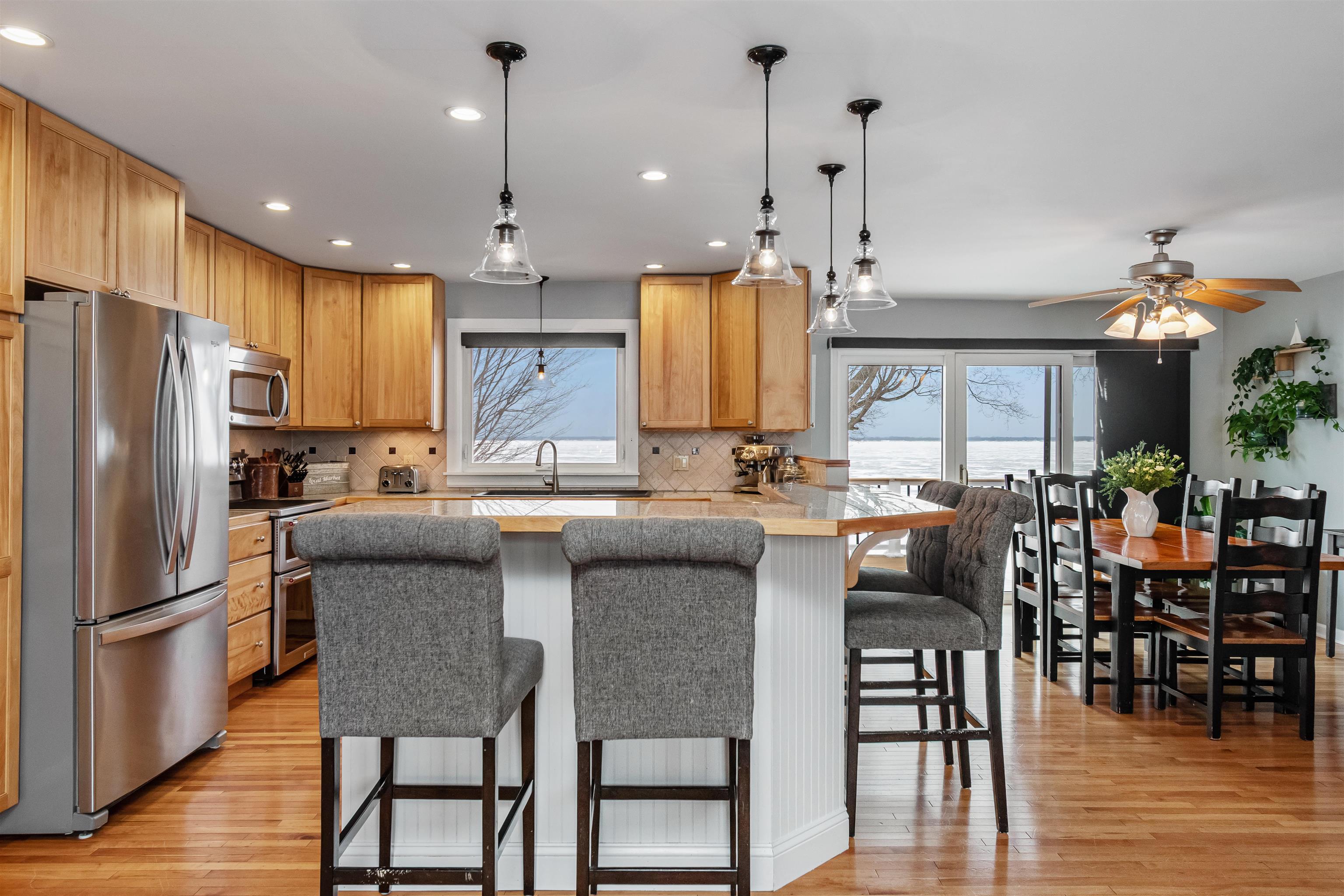 4542 Maquam Shore Road St. Albans Town, VT 05488 - Photo 17 of 60