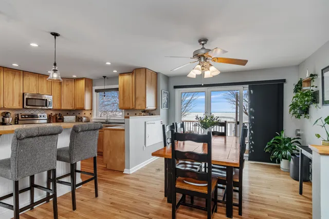 $1,200,000 | 4542 Maquam Shore Road, St. Albans Town, VT 05488