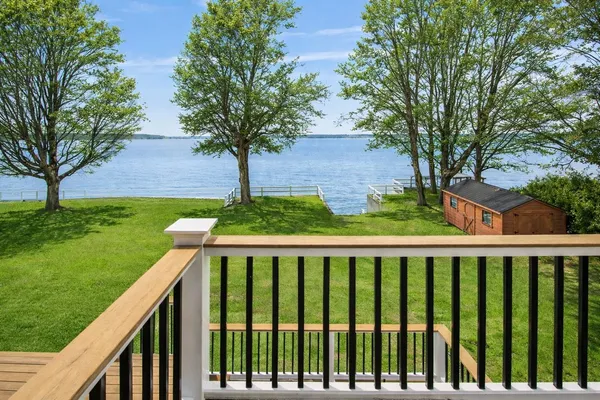 $1,200,000 | 4542 Maquam Shore Road, St. Albans Town, VT 05488