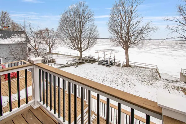 $1,200,000 | 4542 Maquam Shore Road, St. Albans Town, VT 05488