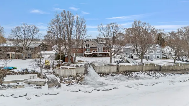 $1,200,000 | 4542 Maquam Shore Road, St. Albans Town, VT 05488