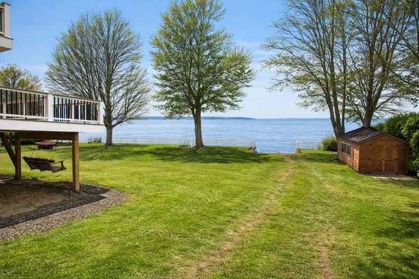 $1,200,000 | 4542 Maquam Shore Road, St. Albans Town, VT 05488