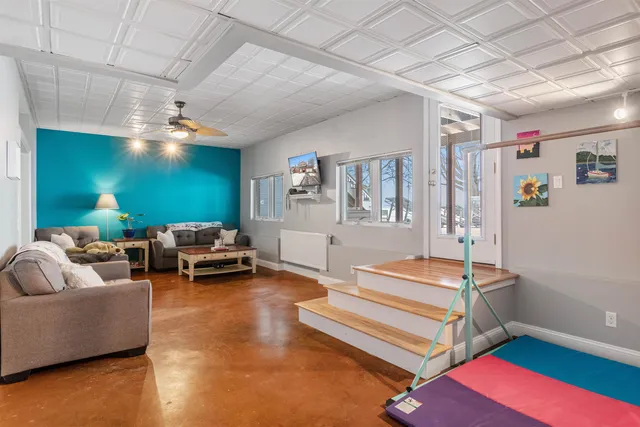 $1,200,000 | 4542 Maquam Shore Road, St. Albans Town, VT 05488