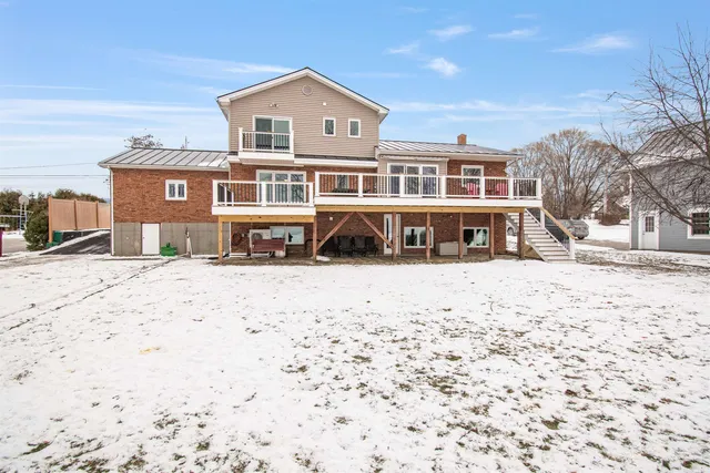 $1,200,000 | 4542 Maquam Shore Road, St. Albans Town, VT 05488