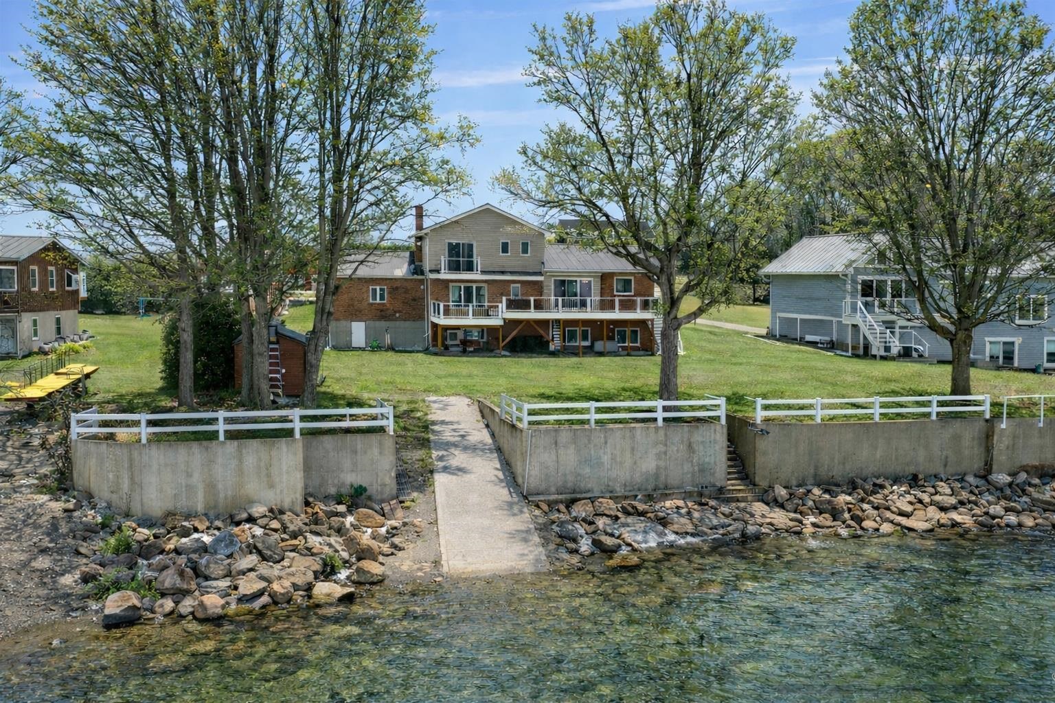 4542 Maquam Shore Road St. Albans Town, VT 05488 - Photo 6 of 59