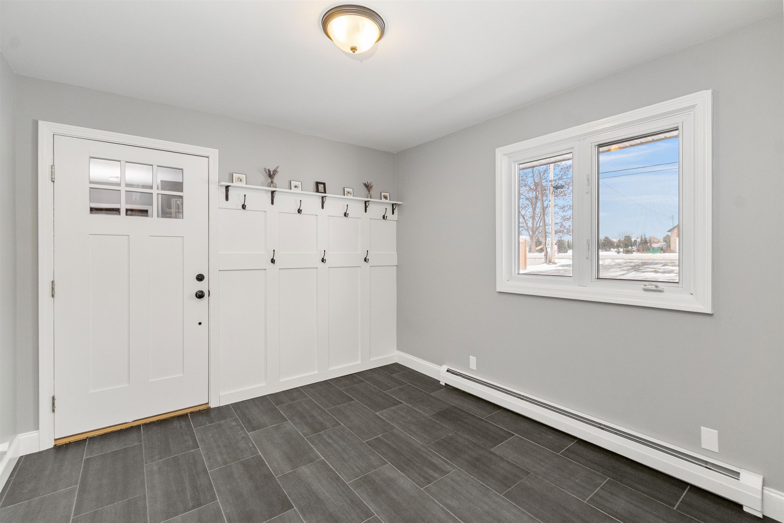 4542 Maquam Shore Road St. Albans Town, VT 05488 - Photo 9 of 60