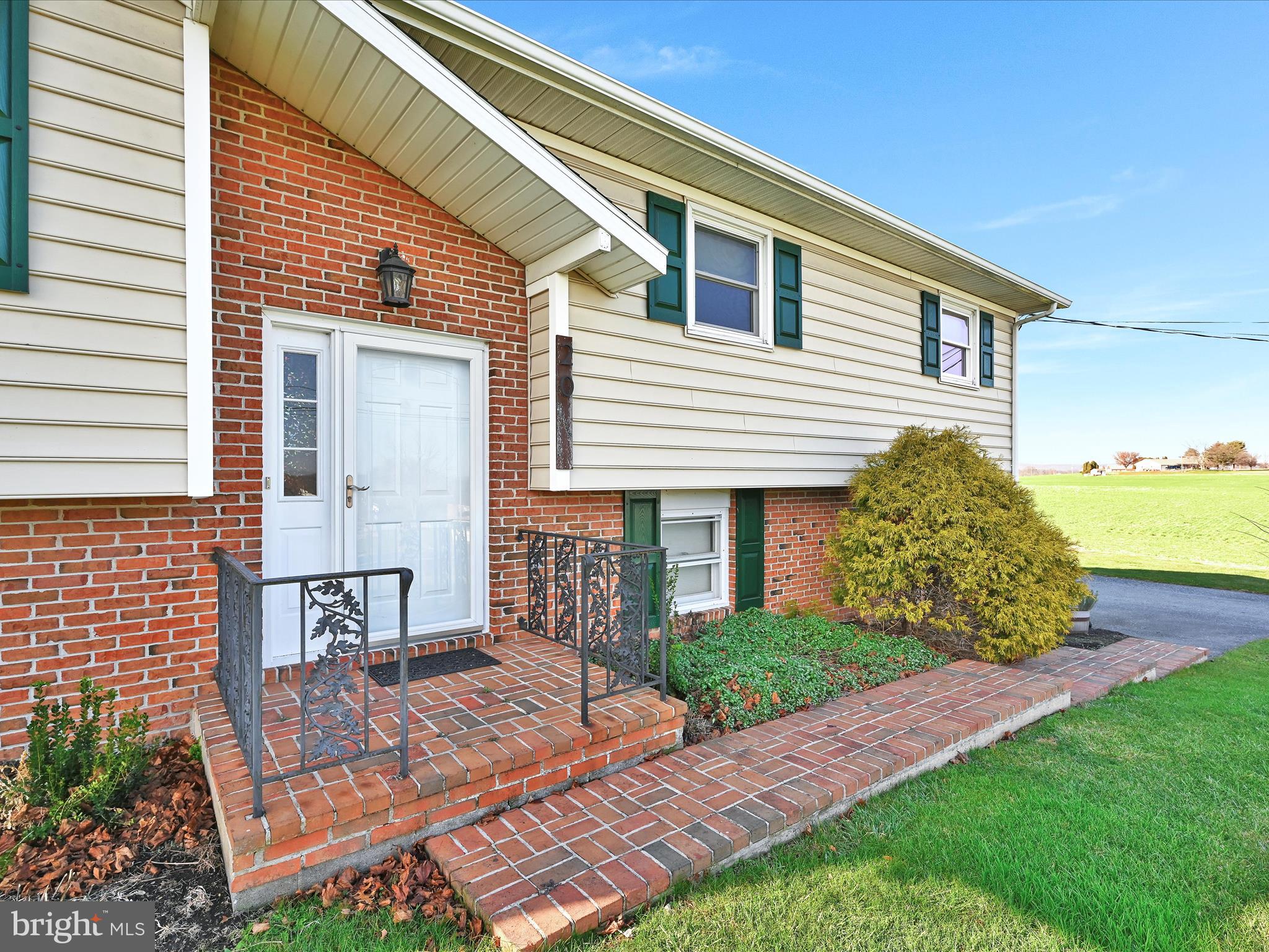 20 Bomberger Road Lititz, PA 17543 - Photo 6 of 50 a front view of a house with garden