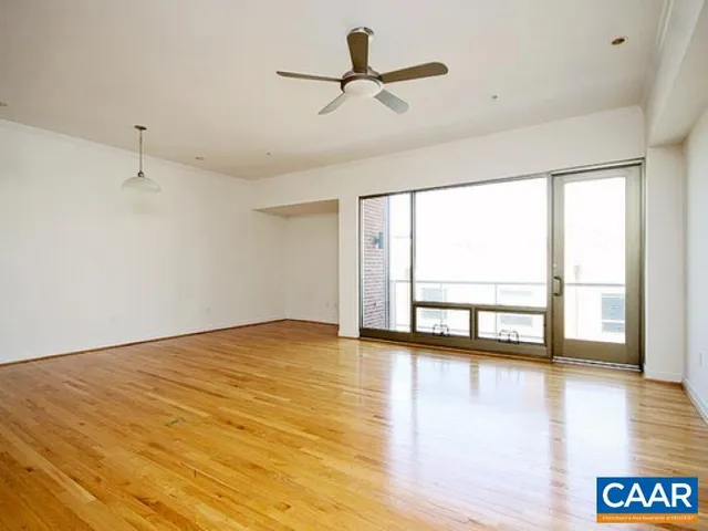 $2,800 | 112 5th Street Southeast, Unit 3B, Charlottesville, VA 22902