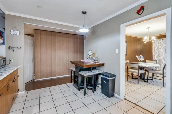 $225,000 | 1033 Lydick Lane, River Oaks, TX 76114