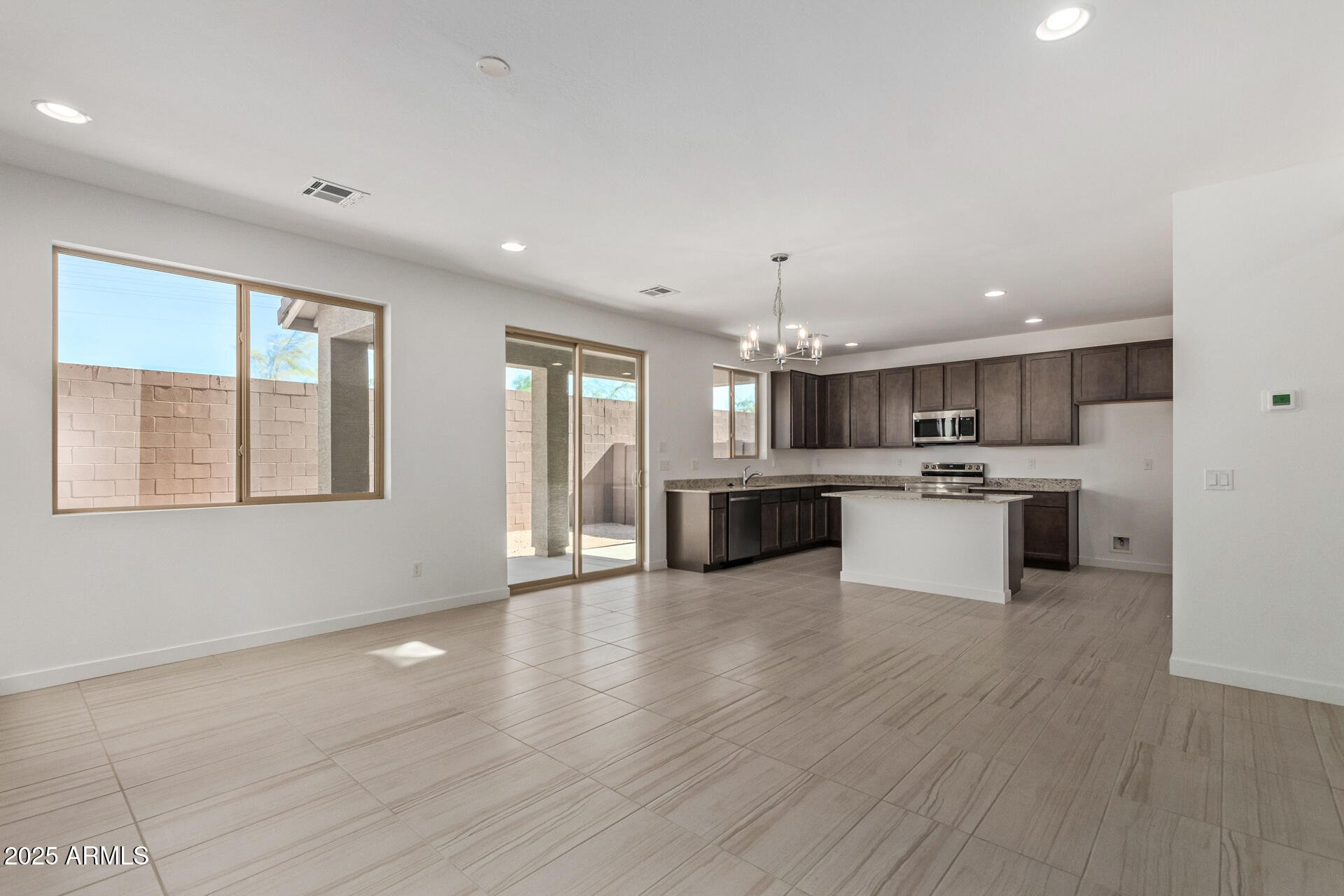 701 South Del Rancho Mesa, AZ 85208 - Photo 5 of 13 Great Room 2
