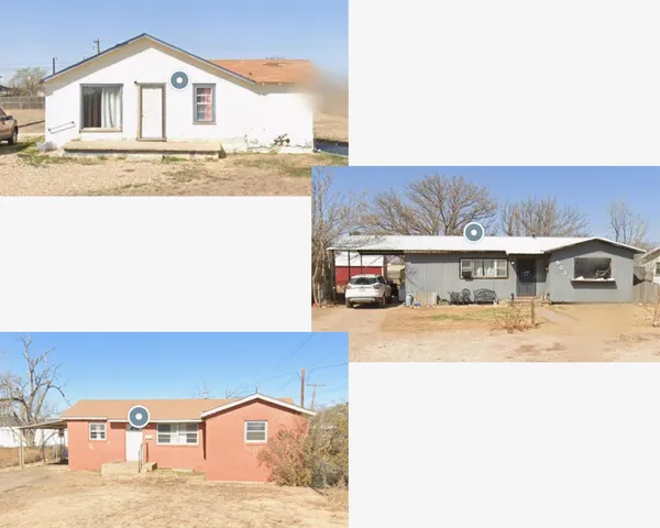 a view of house with yard