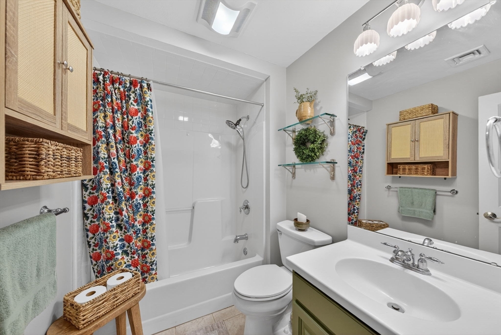 21 Maple Street, Unit A Canton, MA 02021 - Photo 16 of 24