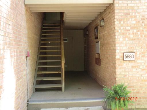 5880 Forest View Road, Unit B Lisle, IL 60532 - Photo 2 of 15