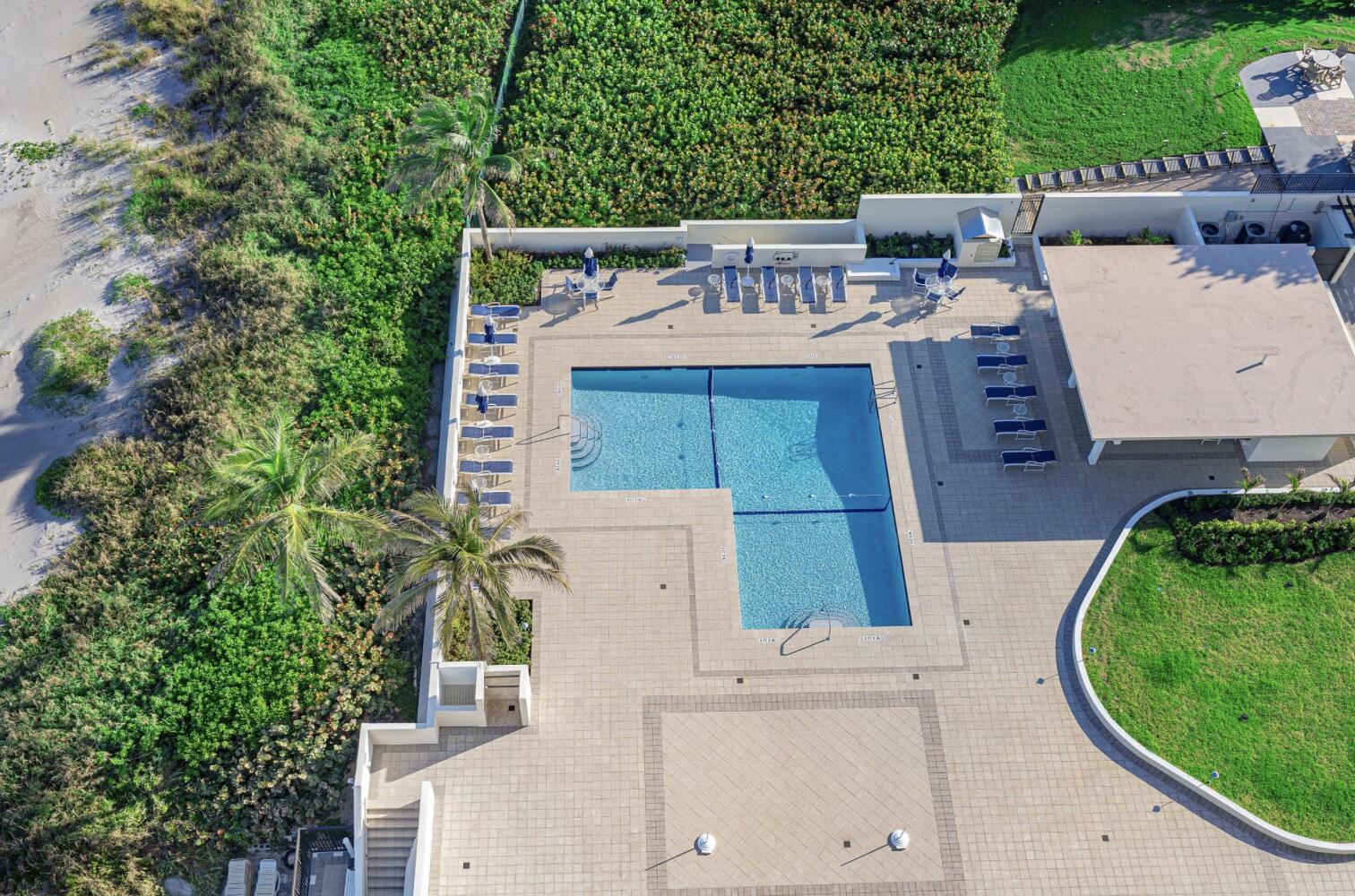 600 South Ocean Boulevard Boca Raton, FL 33432 - Photo 5 of 5 Sabal Shores Aerial_Pool