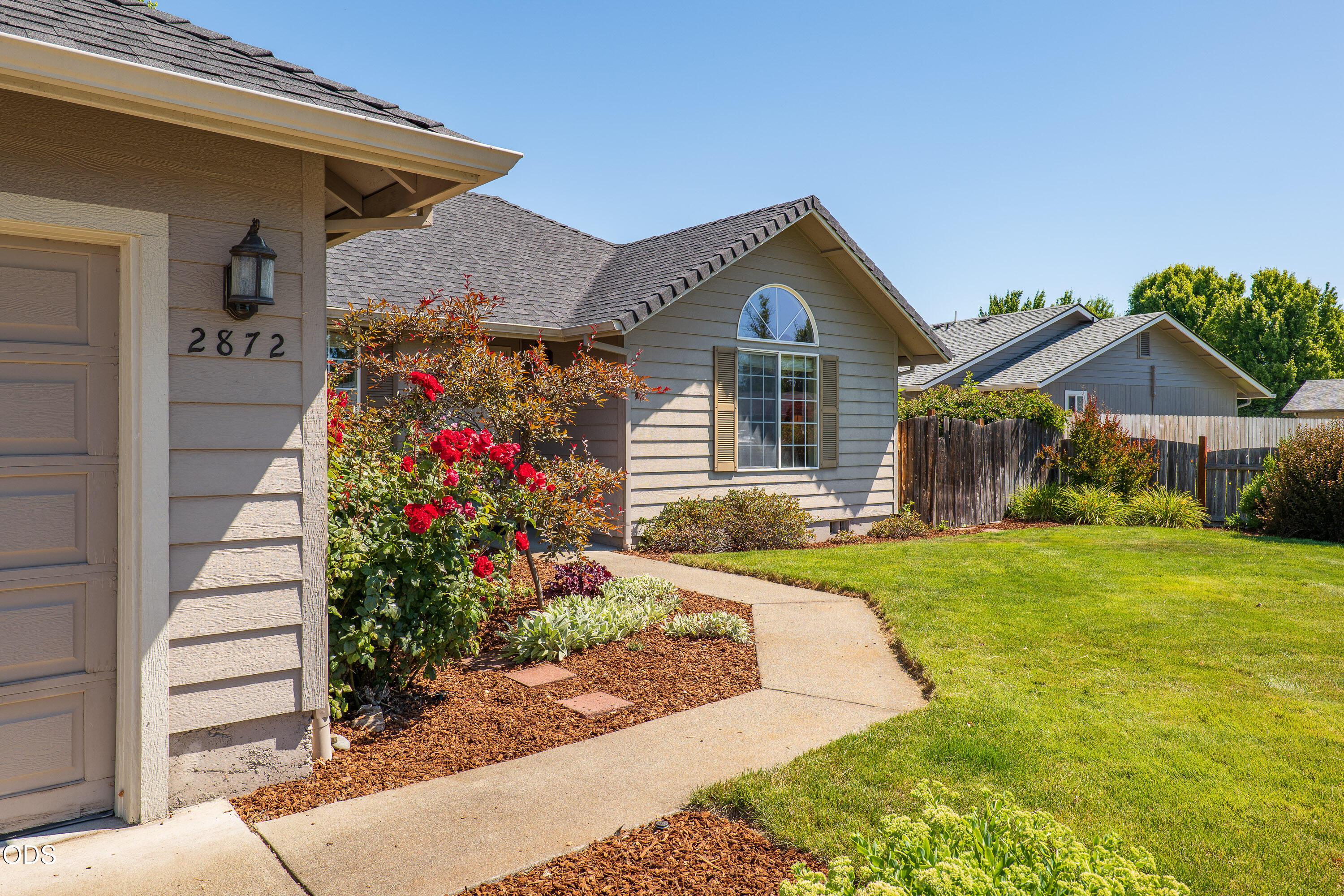 2872 Galaxy Way Grants Pass, OR 97527 - Photo 1 of 32