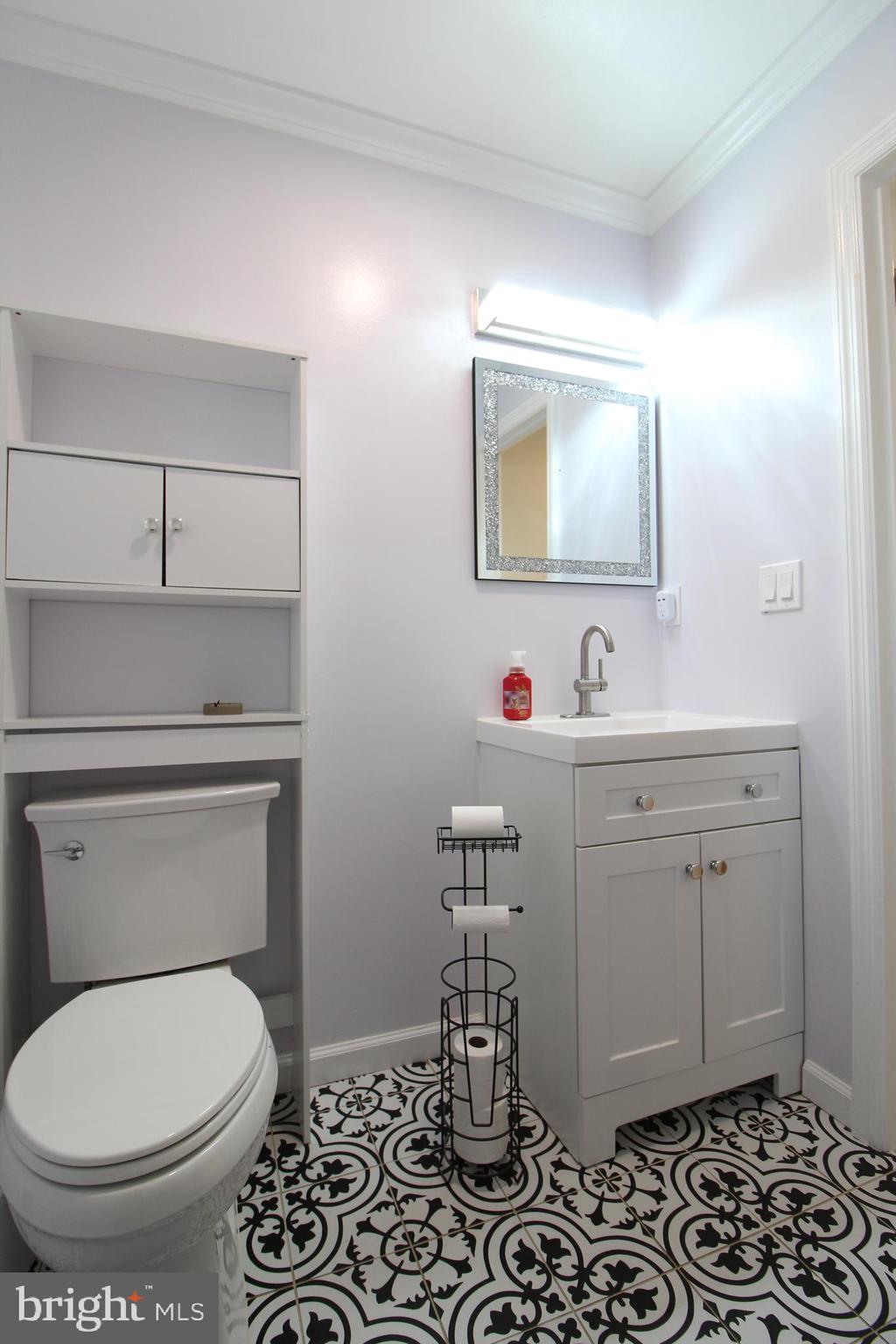 23 Falmouth Road Hamilton, NJ 08620 - Photo 16 of 49 Full Bath