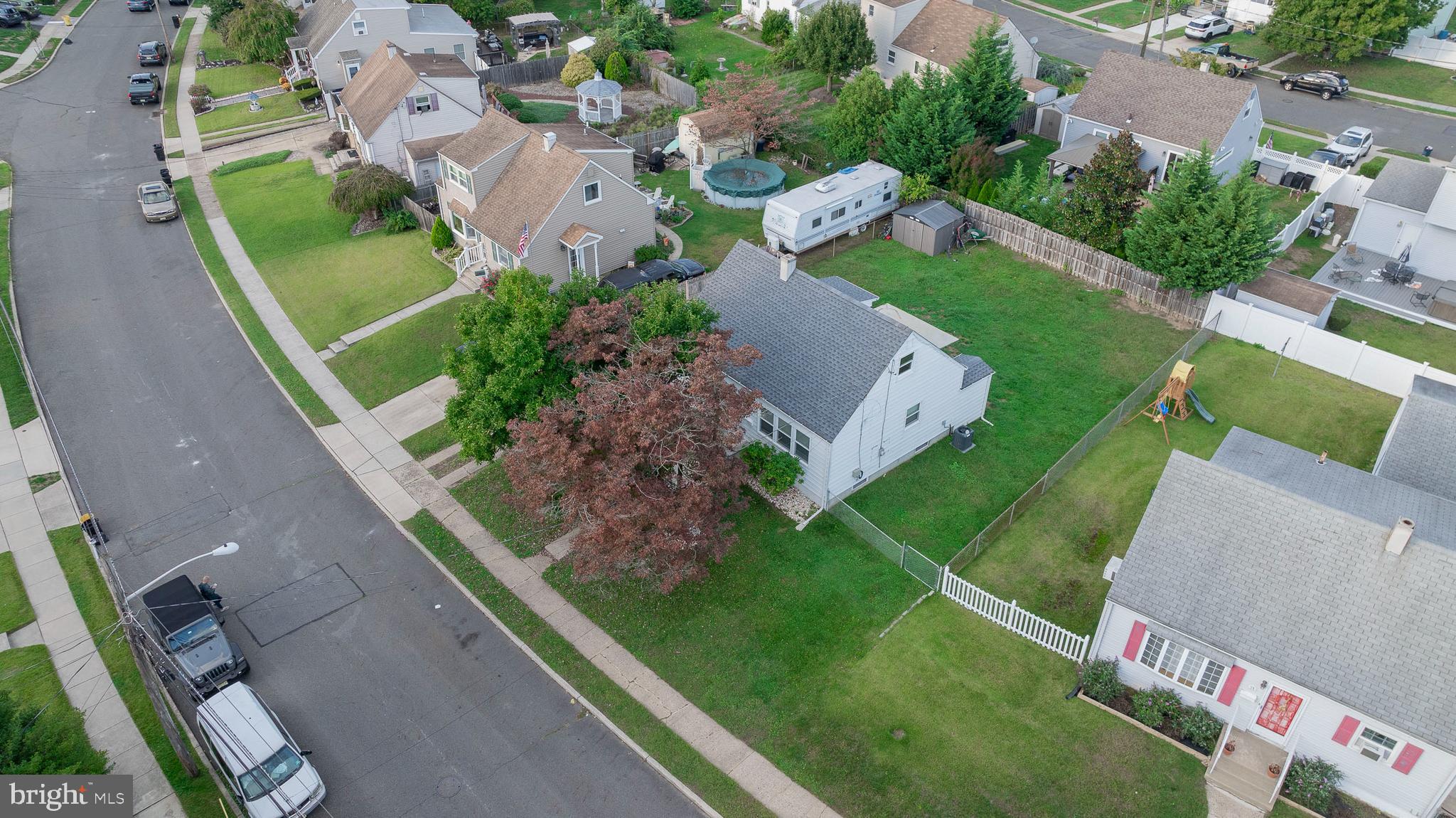 23 Falmouth Road Hamilton, NJ 08620 - Photo 5 of 49