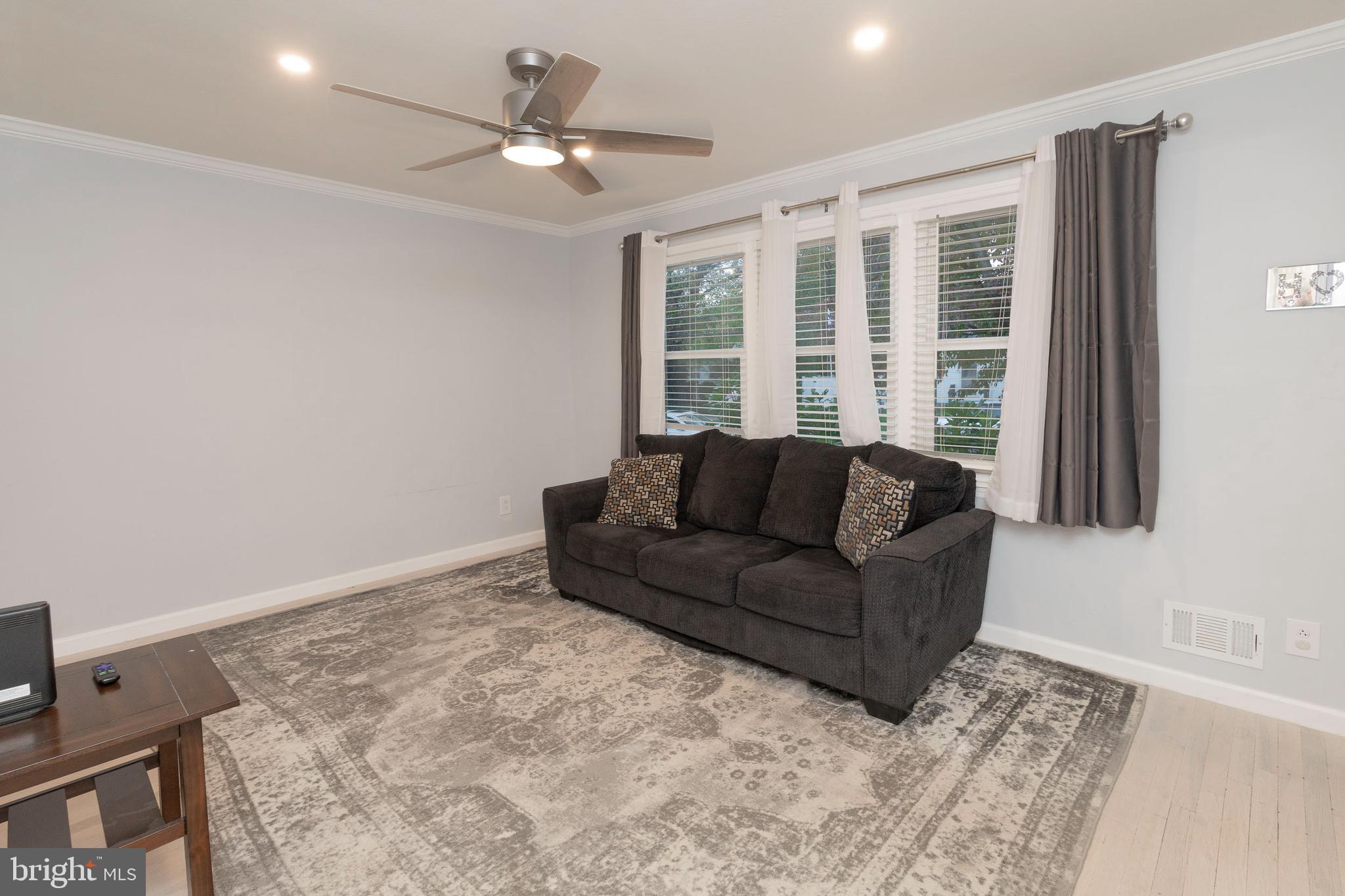 23 Falmouth Road Hamilton, NJ 08620 - Photo 9 of 49