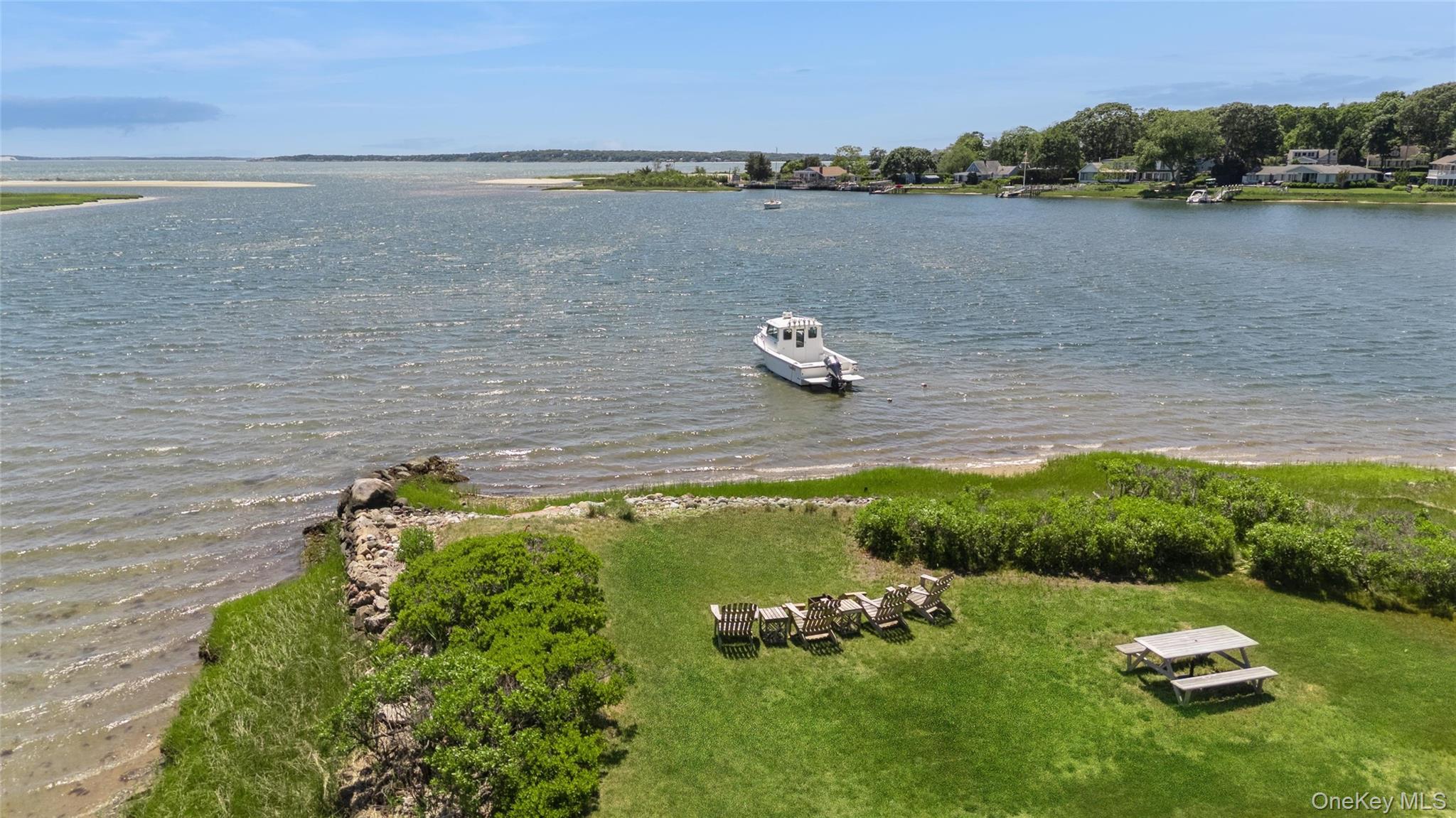 723 Private Road, Unit 12 Southold, NY 11971 - Photo 7 of 32