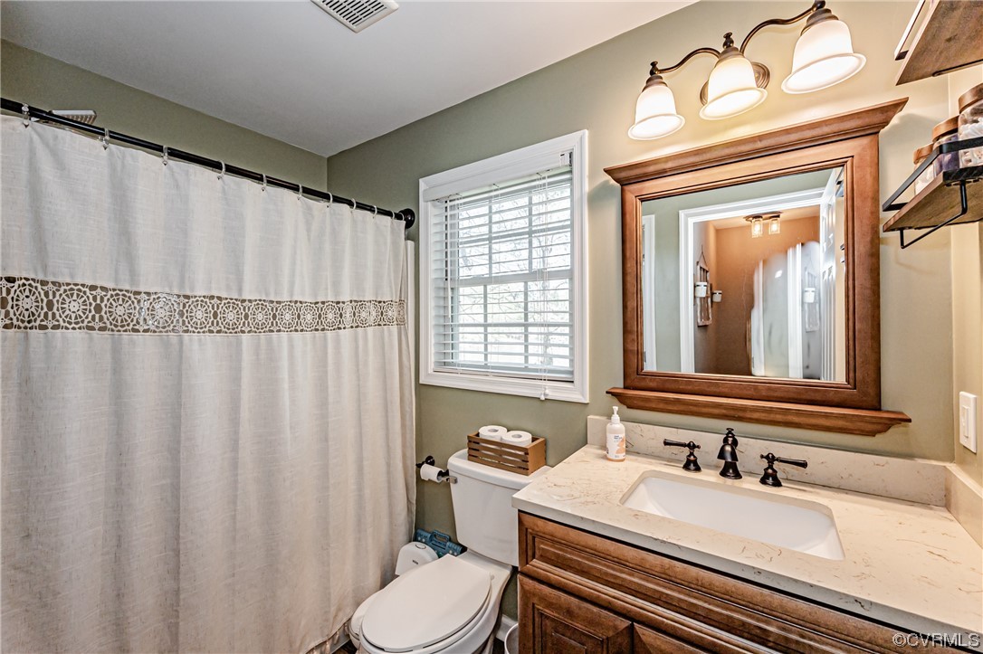 5643 Lakeview Road Quinton, VA 23141 - Photo 18 of 47 Gallery Image 18