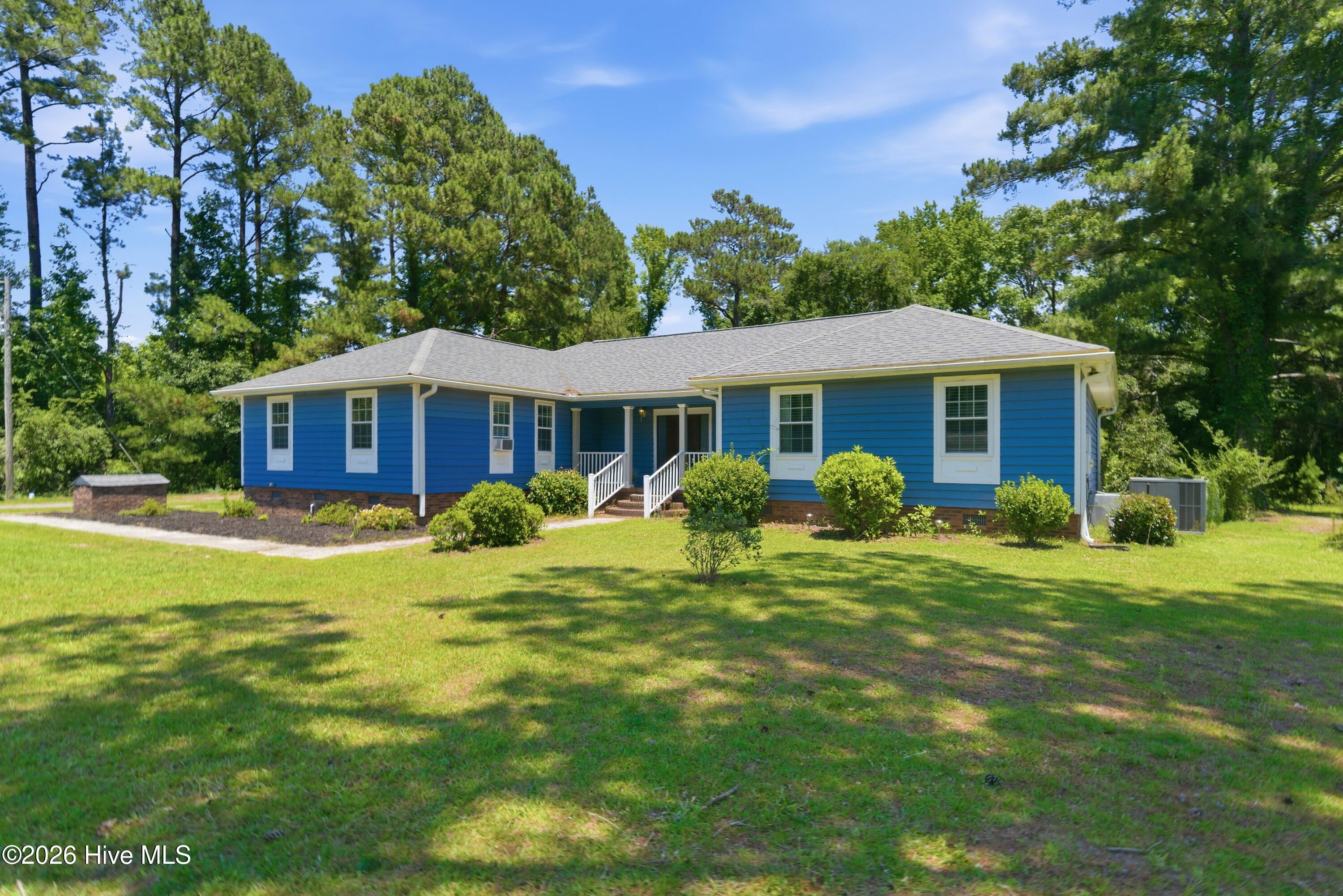 1295 Moore Town Road Rocky Point, NC 28457 - Photo 4 of 50