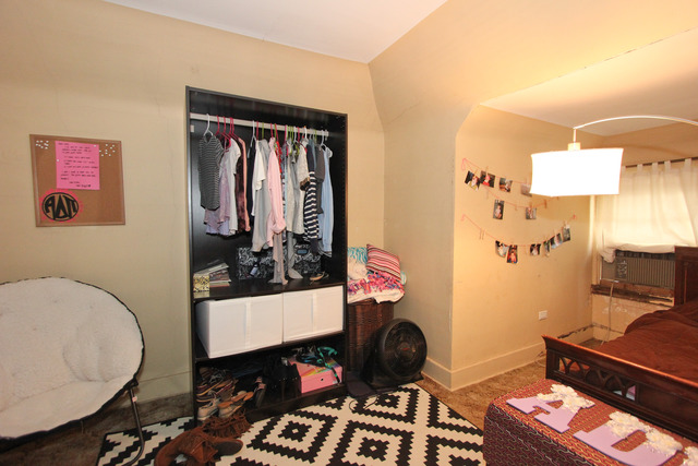 311 South Ridgeland Avenue Oak Park, IL 60302 - Photo 22 of 25 a room with furniture and wooden floor