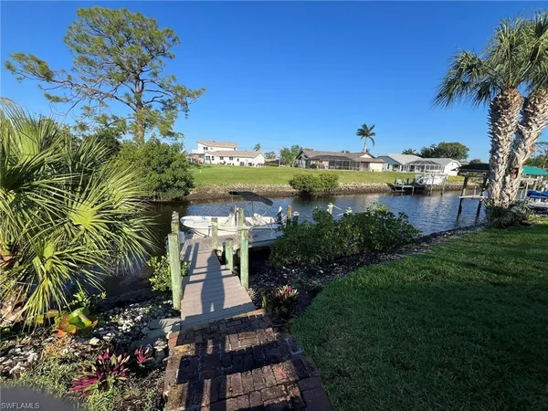 $3,000 | 20680 Park Place, Estero, FL 33928