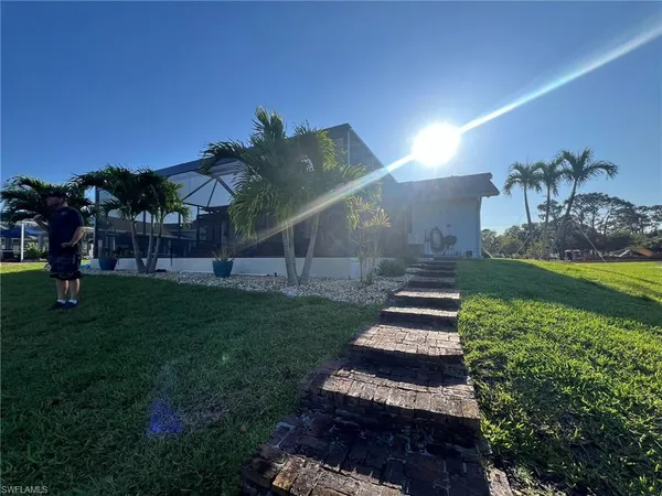 $3,000 | 20680 Park Place, Estero, FL 33928
