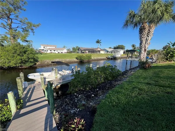 $3,000 | 20680 Park Place, Estero, FL 33928