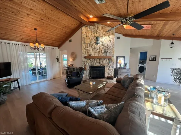 $3,000 | 20680 Park Place, Estero, FL 33928