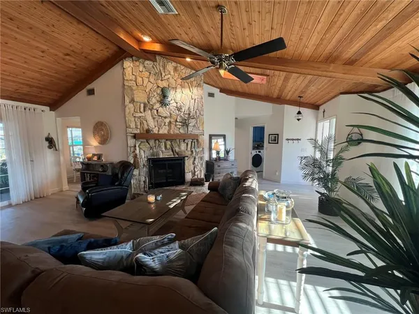 $3,000 | 20680 Park Place, Estero, FL 33928