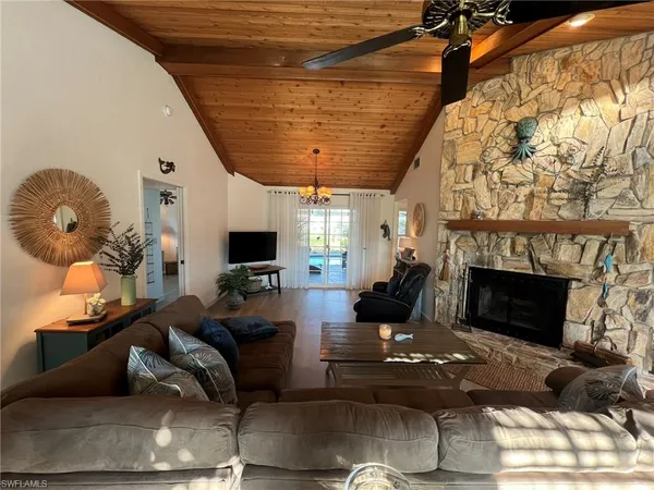 $3,000 | 20680 Park Place, Estero, FL 33928