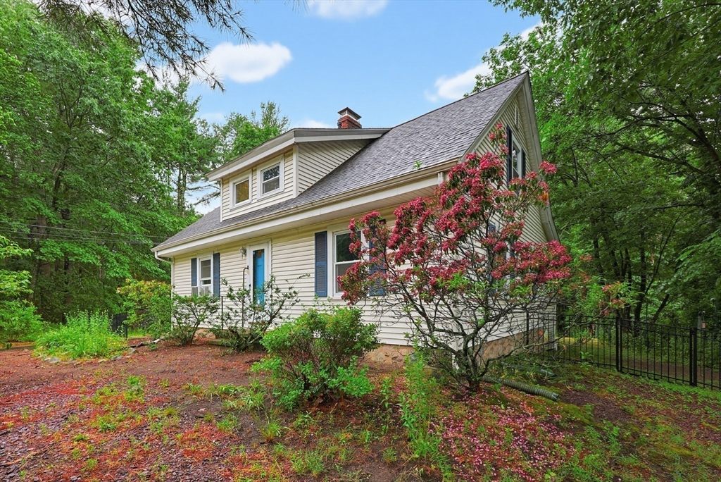 602 Elm Street Walpole, MA 02081 - Photo 31 of 38