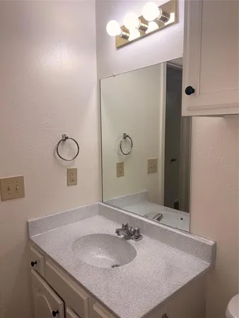 $1,275 | 1926 Cranford Drive, Unit 2637, Garland, TX 75041