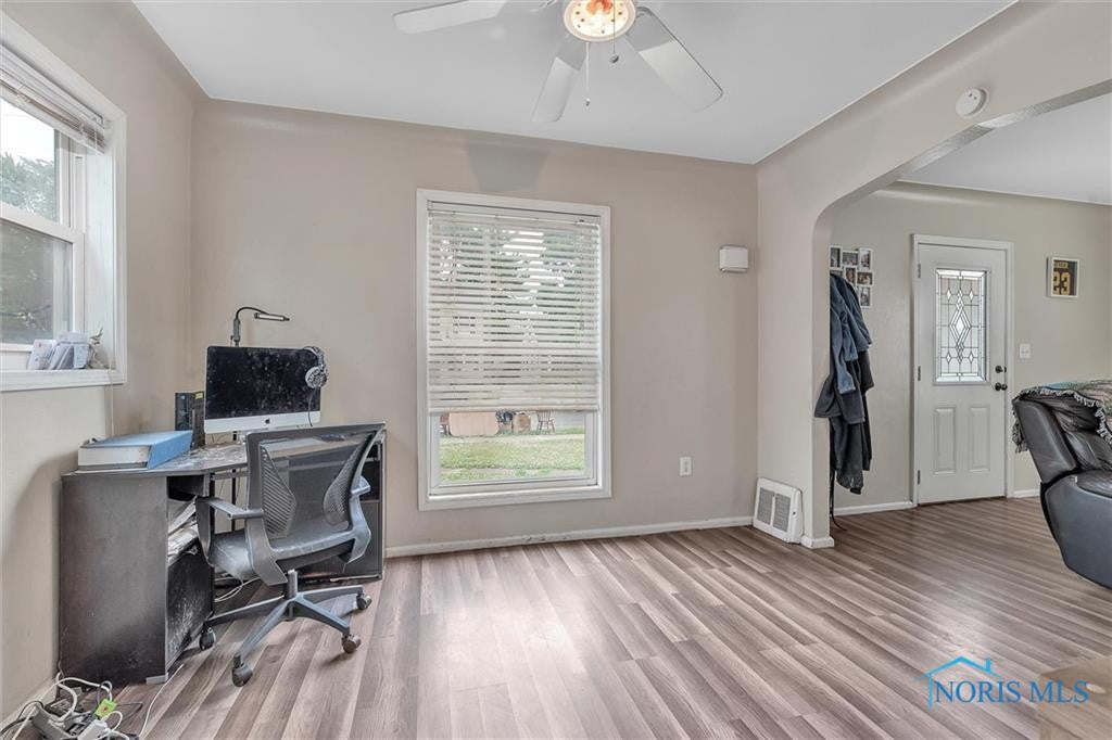 806 Alvison Road Toledo, OH 43612 - Photo 11 of 26 Gallery Image 11