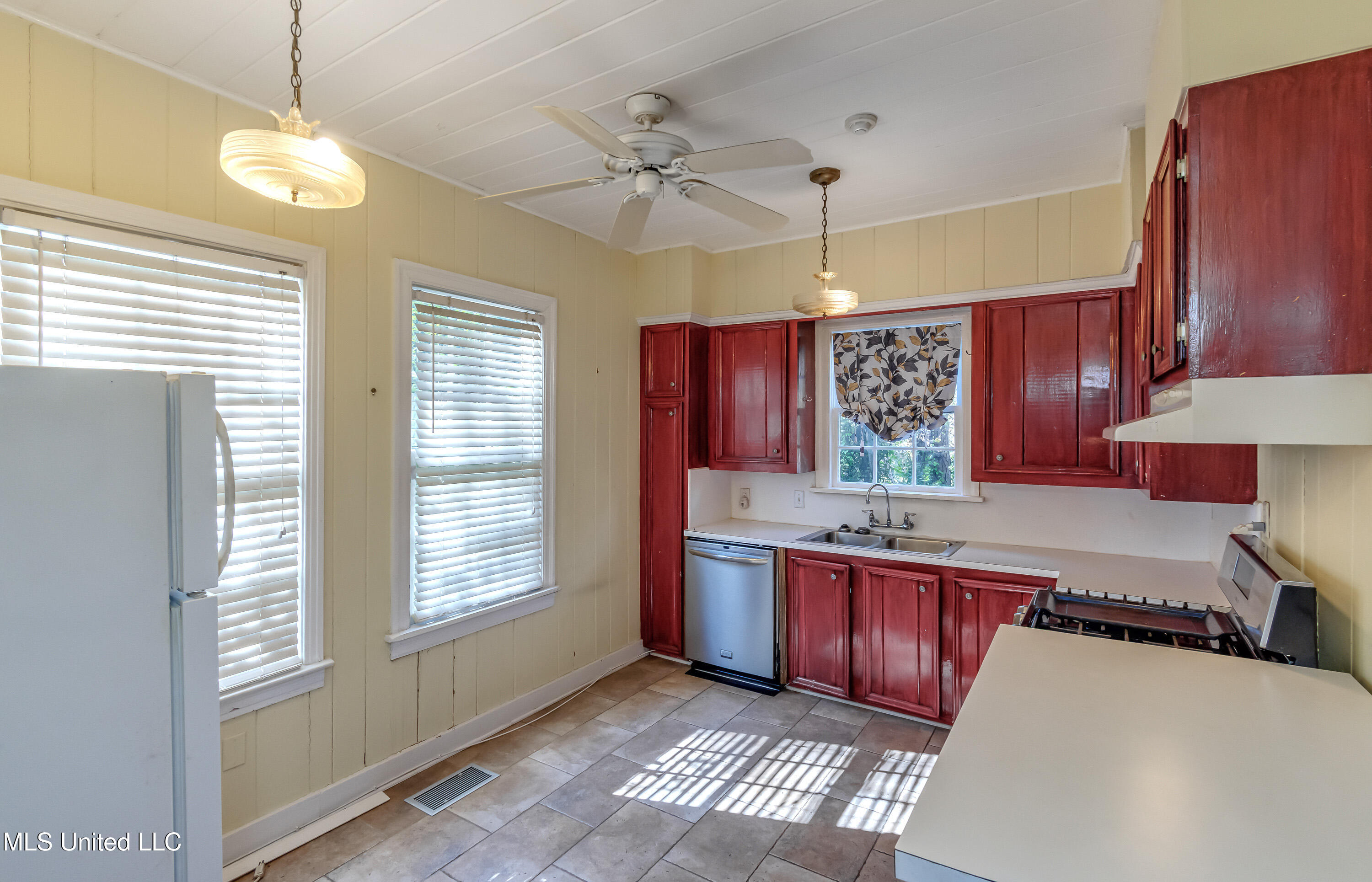 1505 Myrtle Street Jackson, MS 39202 - Photo 11 of 38 1505 Myrtle St-37