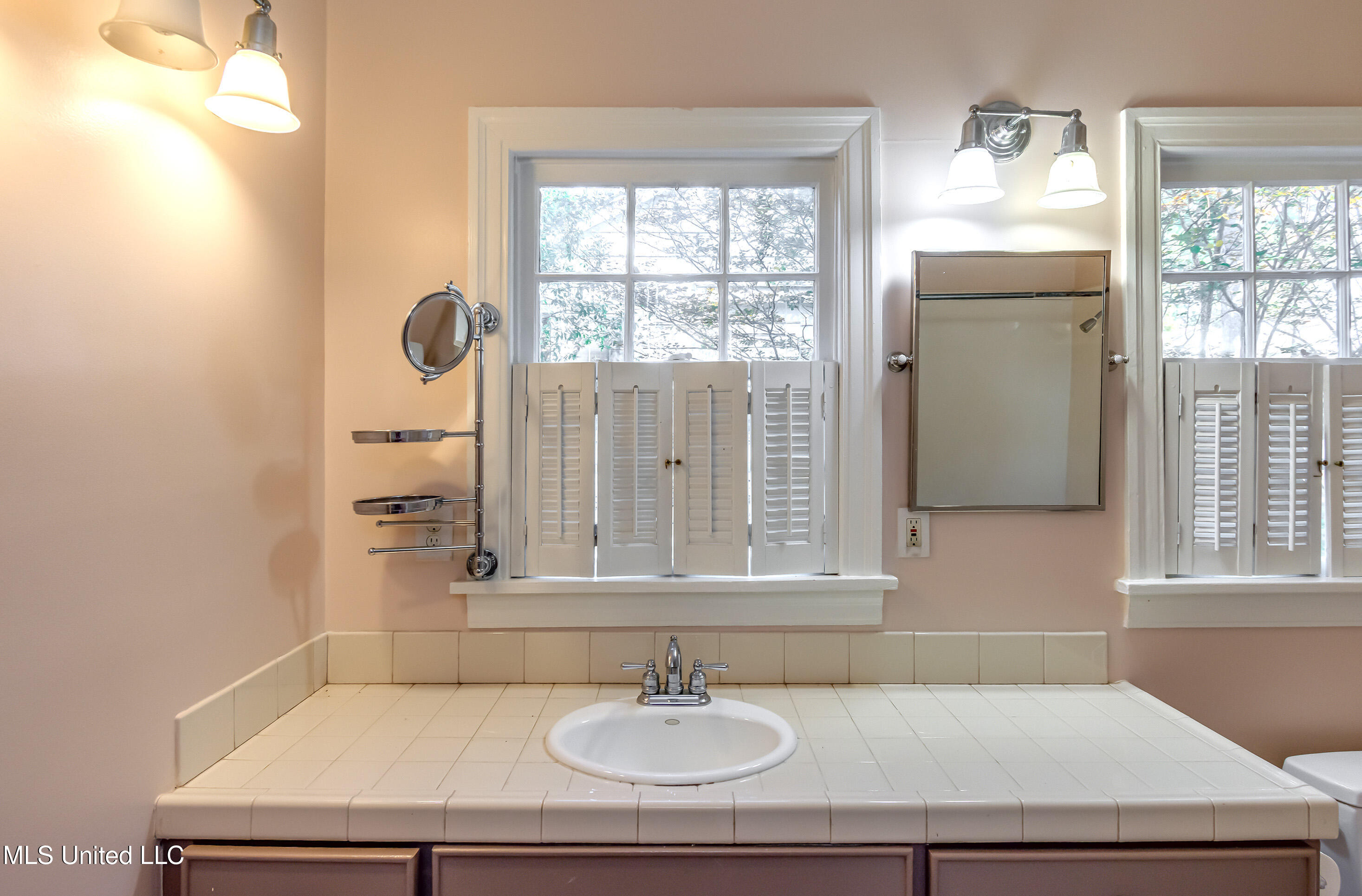 1505 Myrtle Street Jackson, MS 39202 - Photo 17 of 38 1505 Myrtle St-53