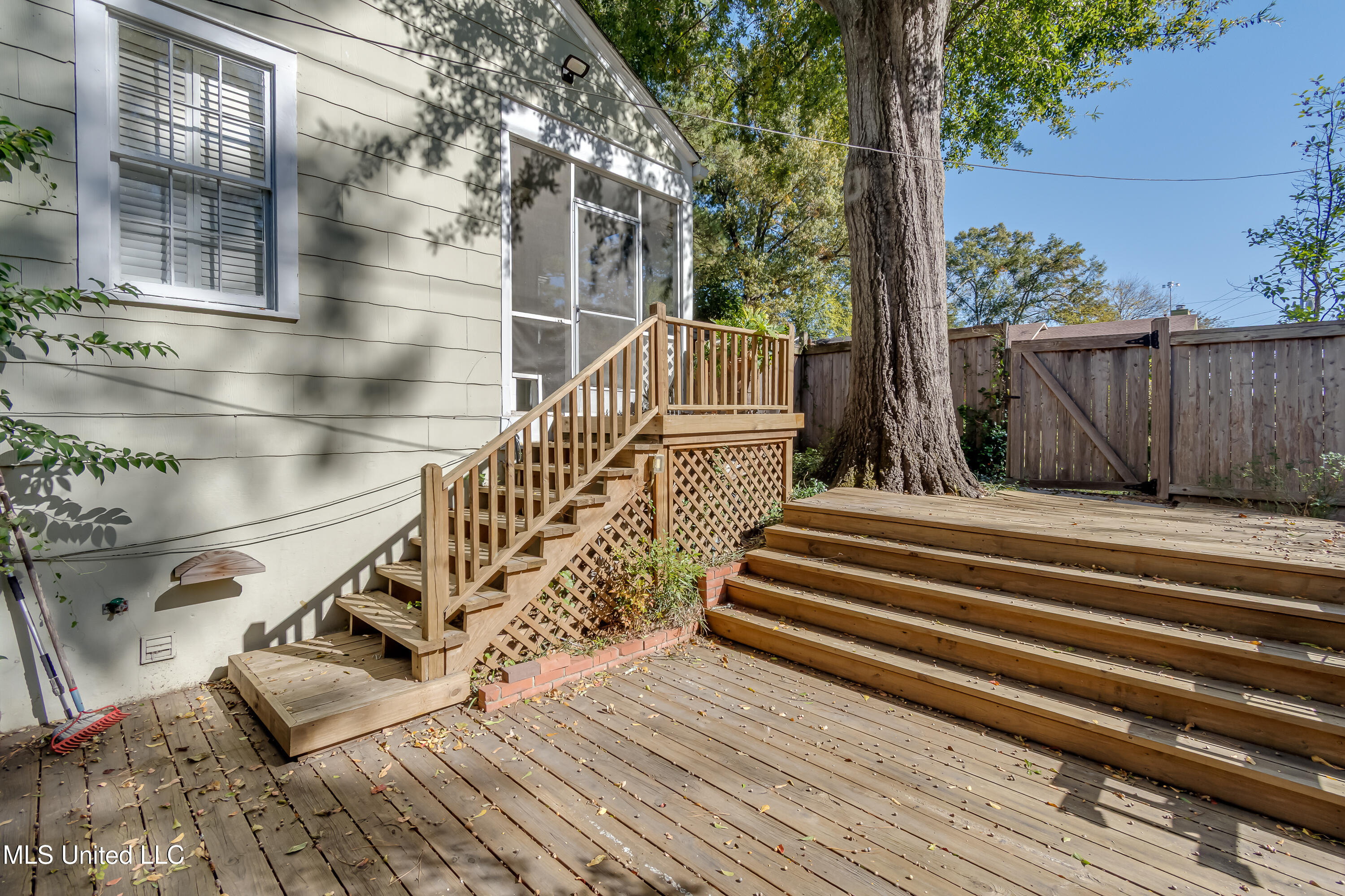 1505 Myrtle Street Jackson, MS 39202 - Photo 37 of 38 1505 Myrtle St-9