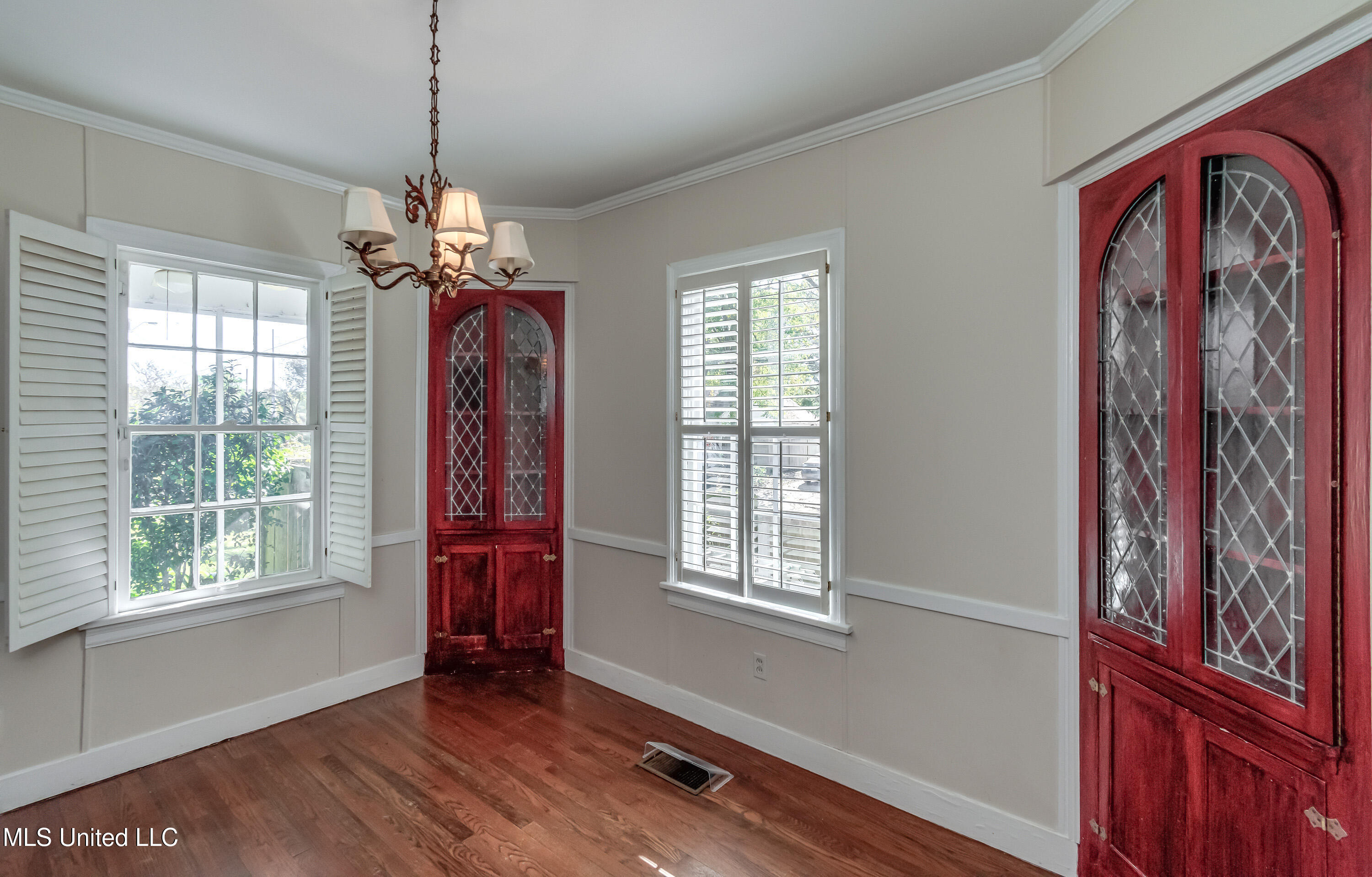 1505 Myrtle Street Jackson, MS 39202 - Photo 6 of 38 1505 Myrtle St-29