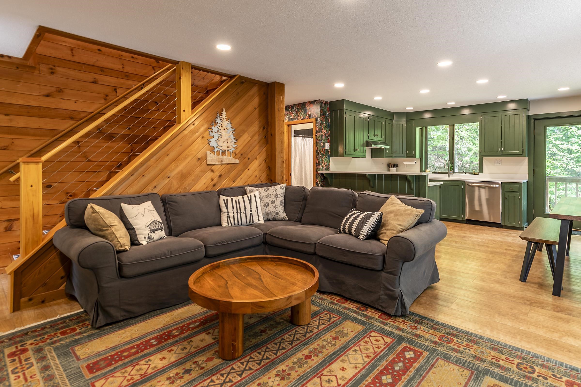 86 Benson Fuller Drive Winhall, VT 05340 - Photo 9 of 43