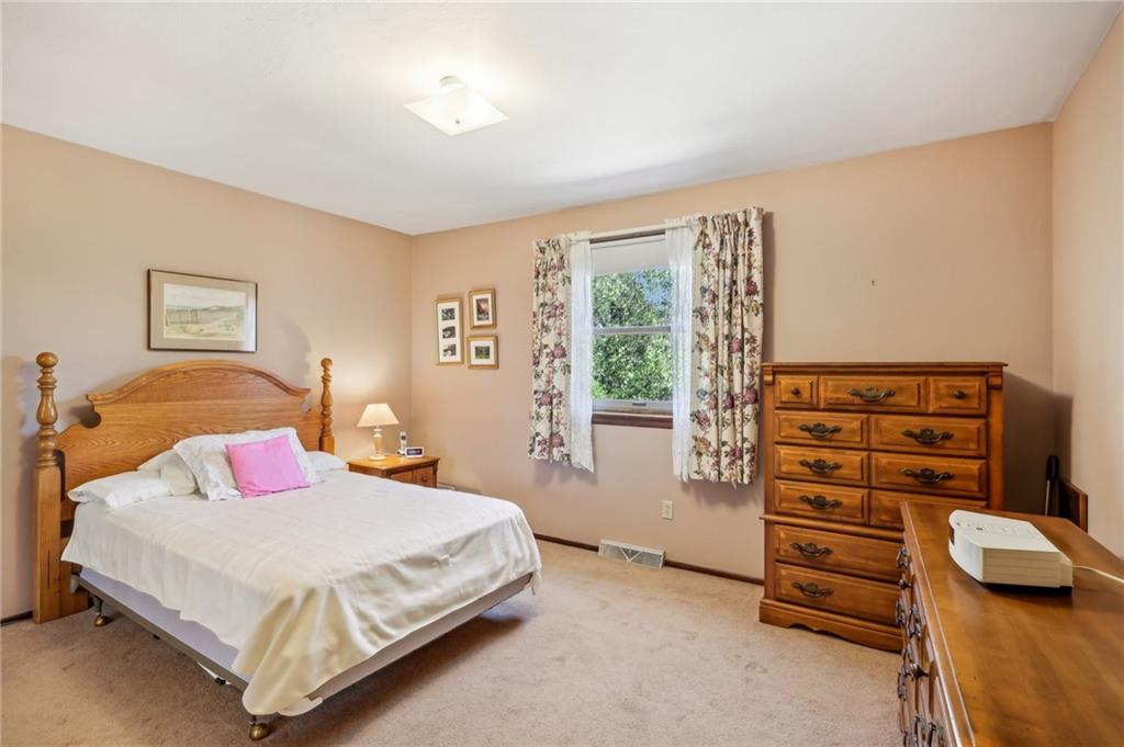1066 O'Block Road Pittsburgh, PA 15239 - Photo 8 of 20 Gallery Image 8
